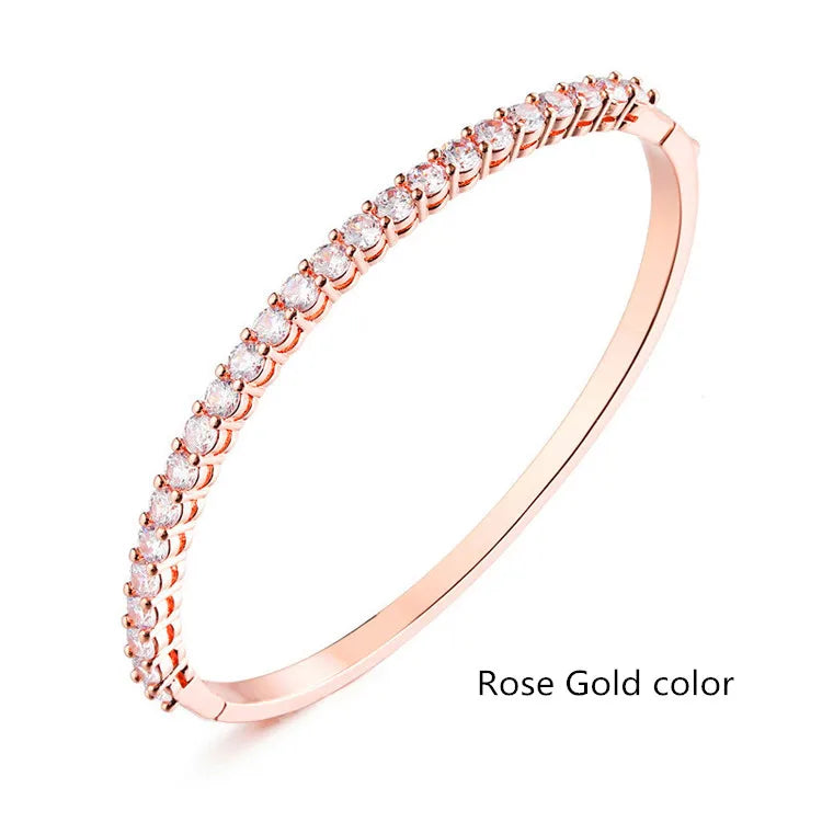 Luxury Fine Bangle Bracelet – Elegant Men's Accessory | Accessorio Uomo Elegante