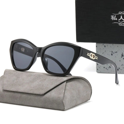 Oversized Round Sunglasses – Retro Chic Style – Elegant Men's Accessory | Accessorio Uomo Elegante