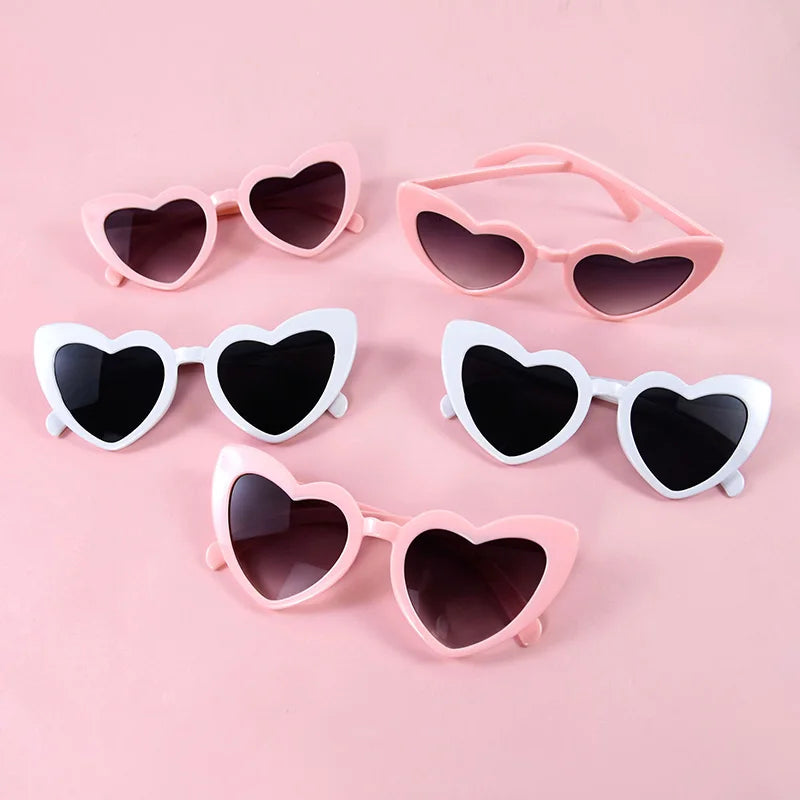 Heart Shape Sunglasses – Trendy Street Love Party Shades – Elegant Men's Accessory | Accessorio Uomo Elegante