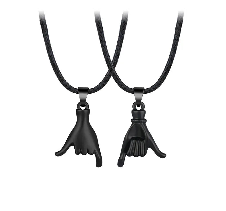 DRAVEN — Pinky Swear Couple Necklace Set – Promise Hand Pendant Jewelry for Lovers and Friends