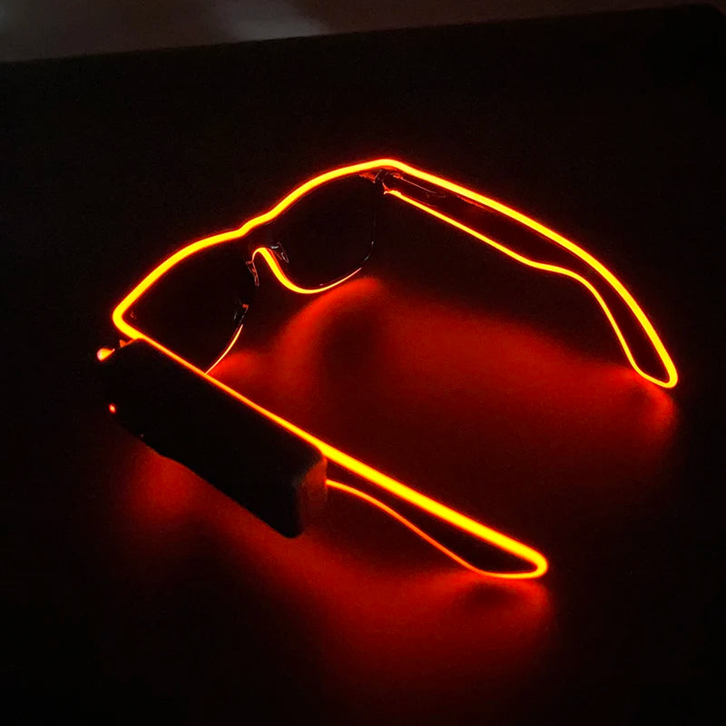 Wireless LED Glow Sunglasses – Carnival Party Style – Elegant Men's Accessory | Accessorio Uomo Elegante