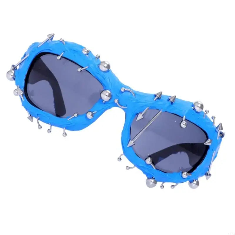 Rivet Frame Sunglasses – Punk Night Shades – Elegant Men's Accessory | Accessorio Uomo Elegante