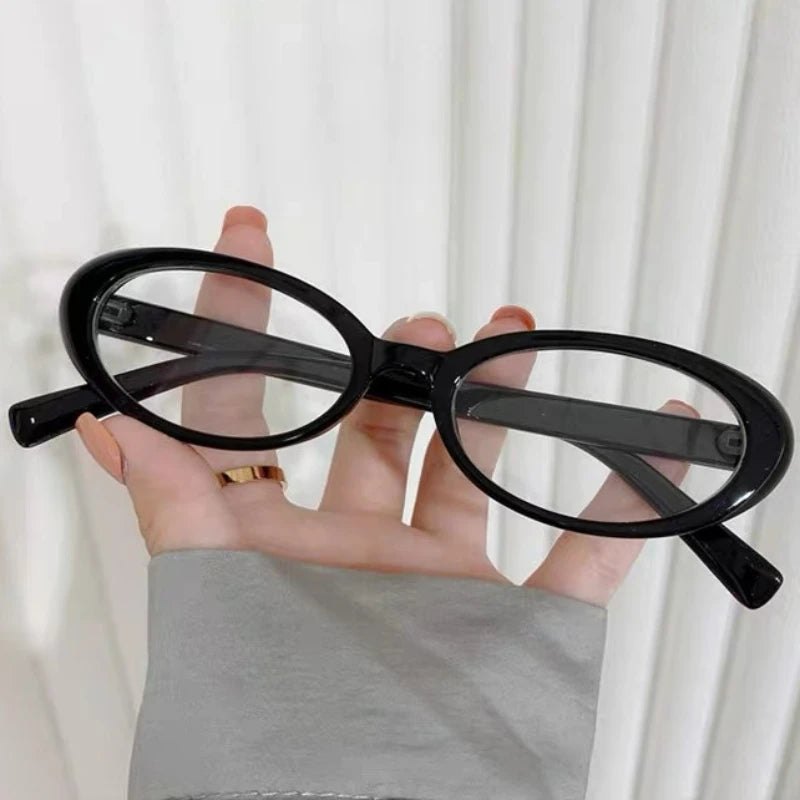 DRAVEN — Small Oval Leopard Sunglasses – Vintage Y2K Chic