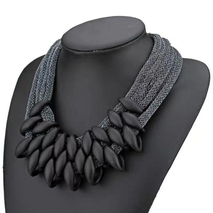 Multilayer Choker Necklace – Elegant Short Collar Jewelry for Women – Elegant Men's Accessory | Accessorio Uomo Elegante