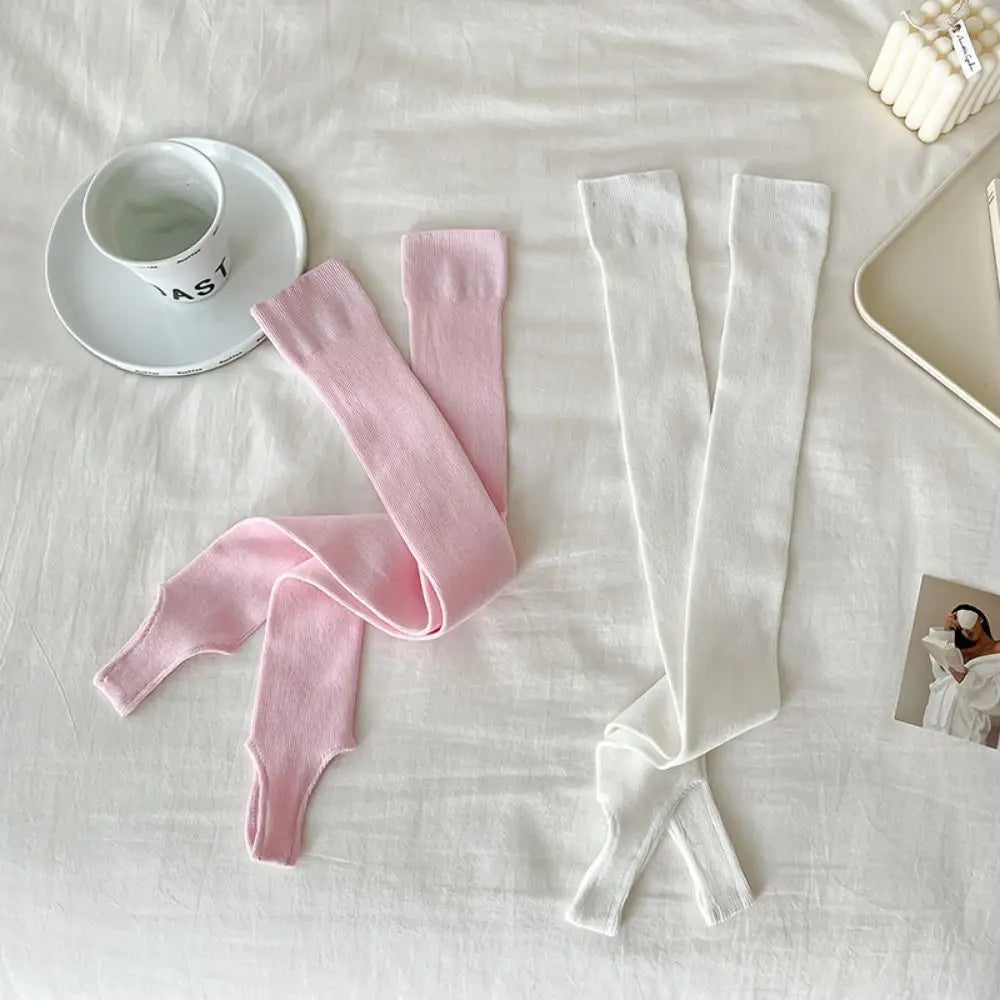 DRAVEN — Solid Color Knee High Socks – Women’s Elegant Street Style