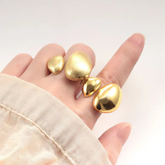 DRAVEN — Minimalist Double Oval Gold Ring — Rings collection | DRAVEN