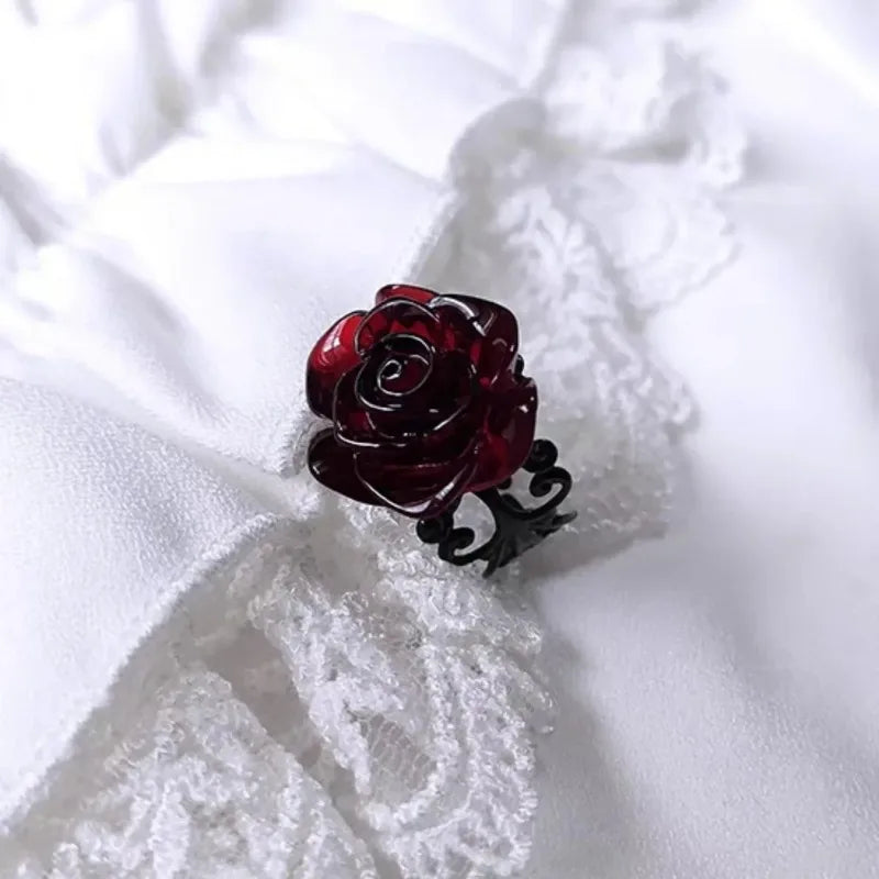 Gothic Red Rose Adjustable Ring – Elegant Men's Accessory | Accessorio Uomo Elegante