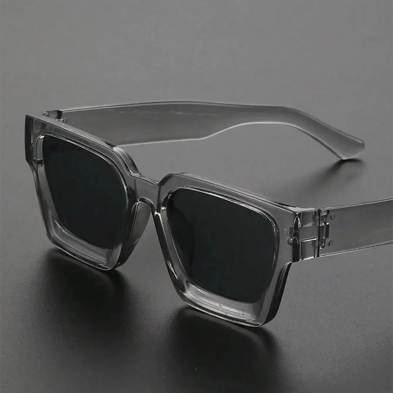 DRAVEN — Millionaire Square Sunglasses – Retro Black Luxury 2025