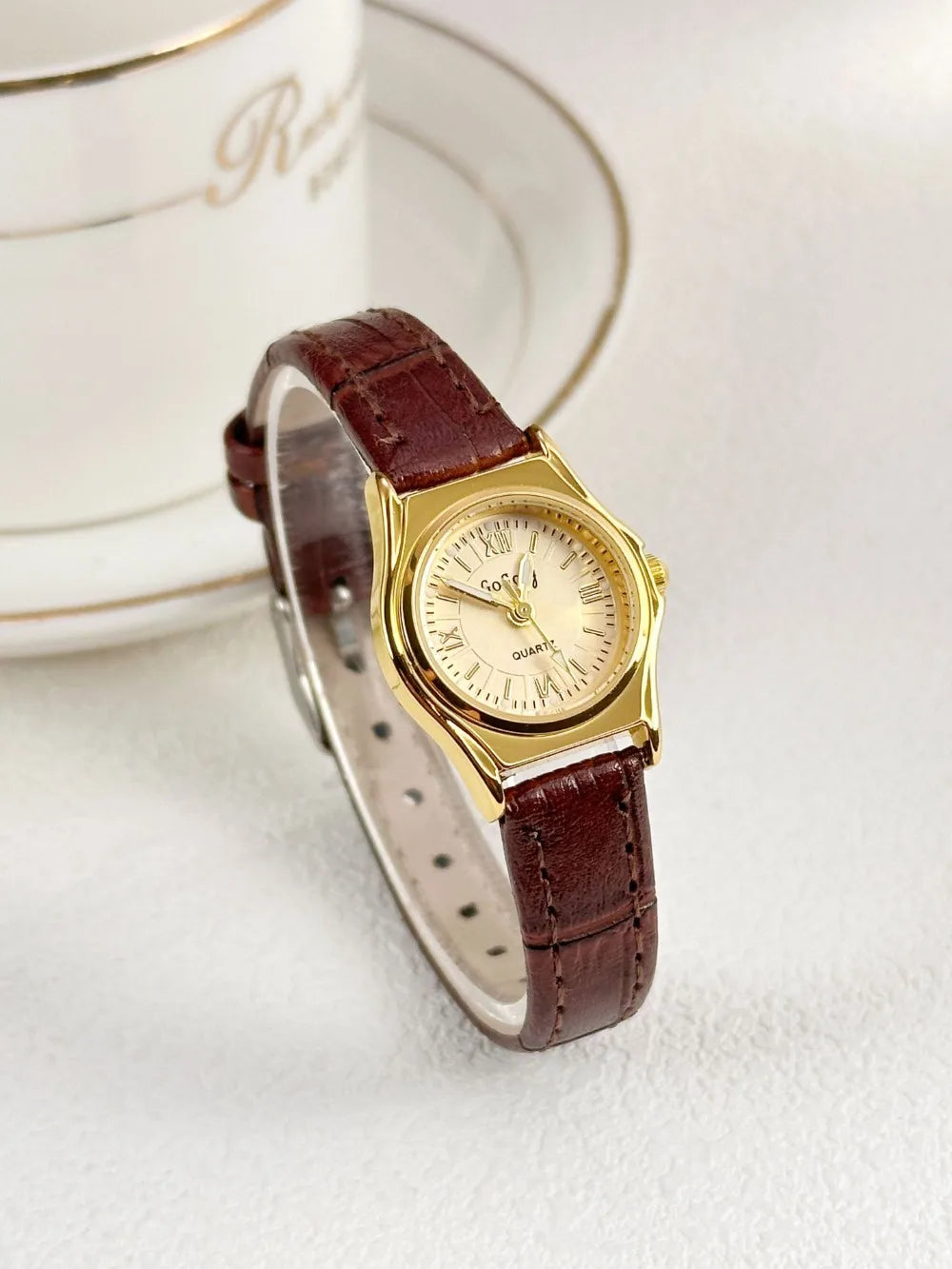 DRAVEN — Grace in Motion – Women’s Leather Quartz Watch with Stainless Steel Details