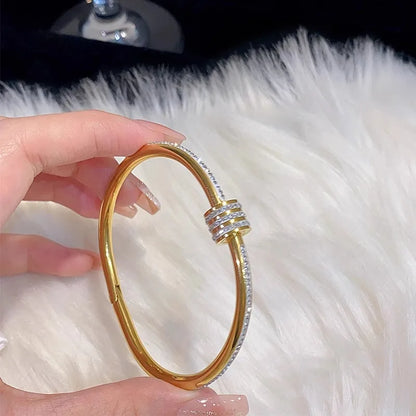 8-Piece Stainless Steel Bracelet Set – Elegant Men's Accessory | Accessorio Uomo Elegante