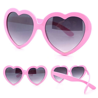 Heart Shaped Sunglasses – Oversized Retro Love UV400 Shades – Elegant Men's Accessory | Accessorio Uomo Elegante