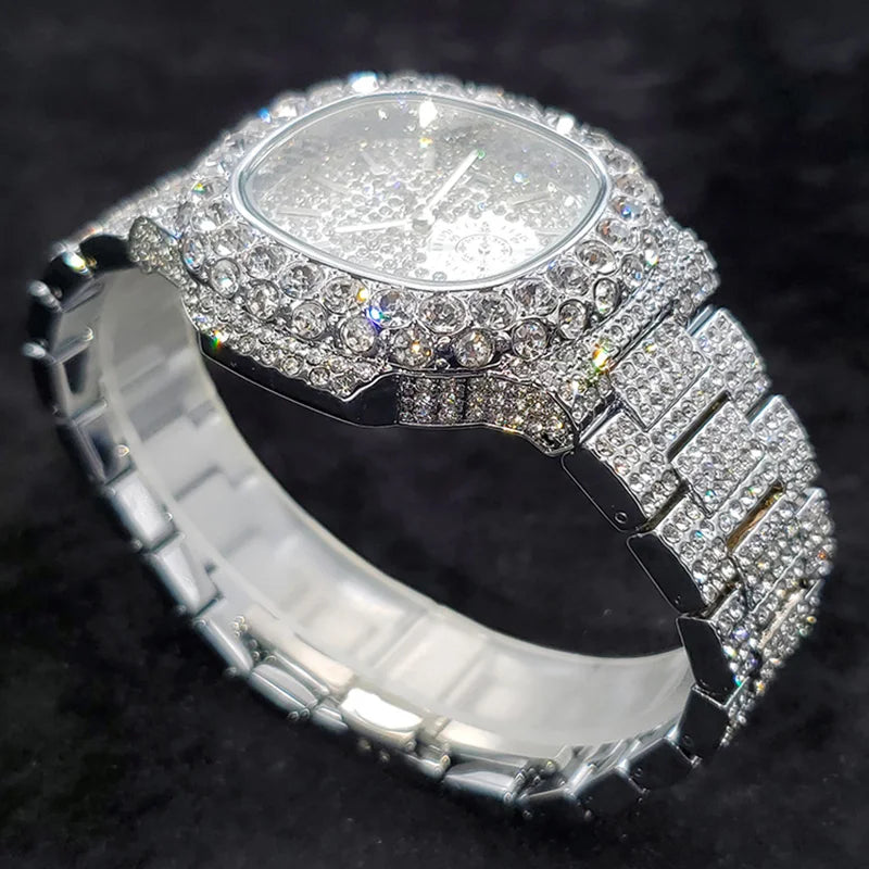 Crystal Empire – Men’s Silver Luxury Watch with Luminous Dial – Elegant Men's Accessory | Accessorio Uomo Elegante