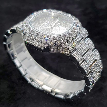 Crystal Empire – Men’s Silver Luxury Watch with Luminous Dial – Elegant Men's Accessory | Accessorio Uomo Elegante