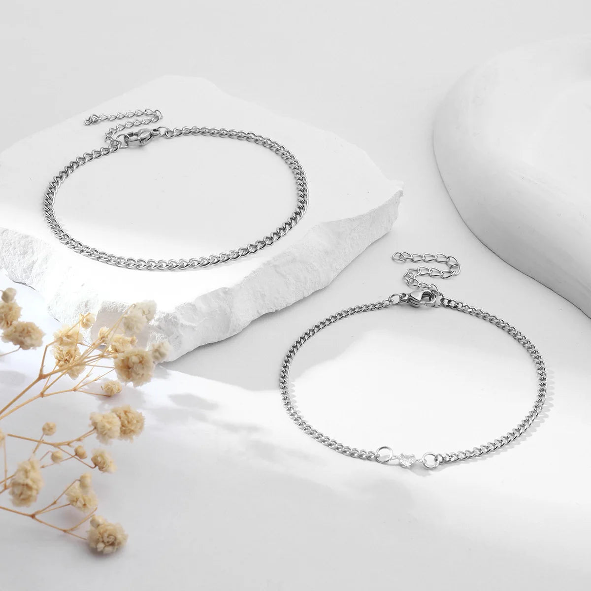 Minimalist Silver Couple Bracelet – Elegant Men's Accessory | Accessorio Uomo Elegante