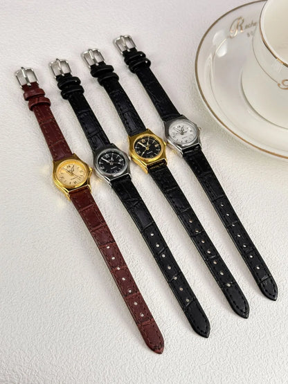 Grace in Motion – Women’s Leather Quartz Watch with Stainless Steel Details – Elegant Men's Accessory | Accessorio Uomo Elegante