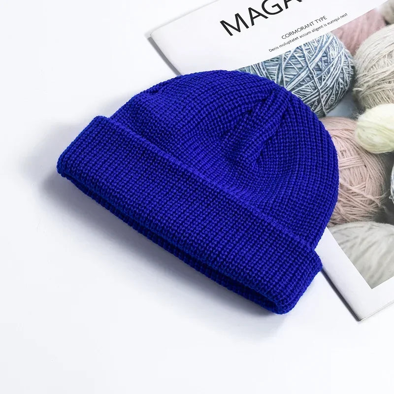 Classic Wool Beanie – Minimal Warm Knit Hat – Elegant Men's Accessory | Accessorio Uomo Elegante