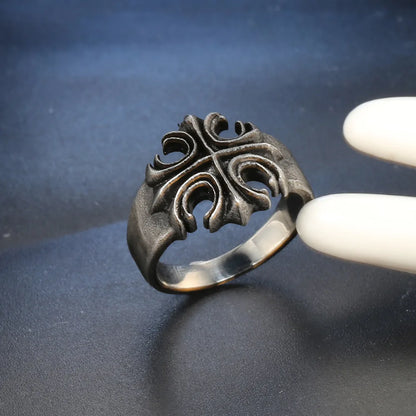 Retro Titanium Steel Cross Ring – Elegant Men's Accessory | Accessorio Uomo Elegante