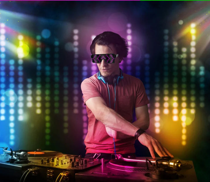 DRAVEN — LED Flashing Sunglasses – Party Glow Style