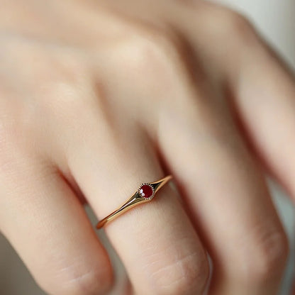 Classic Ruby Red Stacked Ring – Elegant Men's Accessory | Accessorio Uomo Elegante