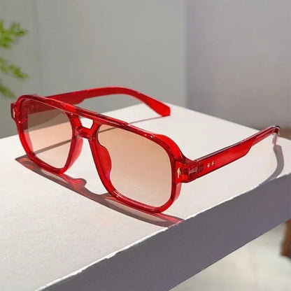 Vintage Sunglasses – Timeless Unisex Style – Elegant Men's Accessory | Accessorio Uomo Elegante