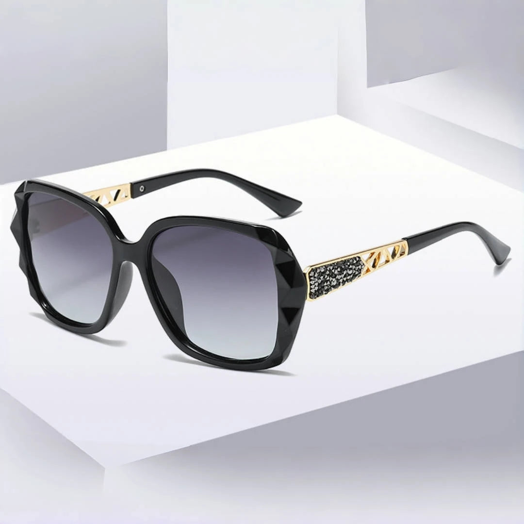 Diamond-Embellished Sunglasses – Elegant Summer Design – Elegant Men's Accessory | Accessorio Uomo Elegante