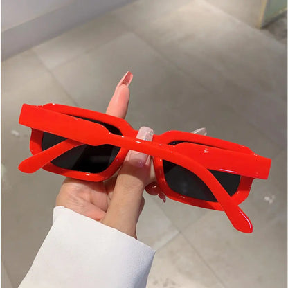 Classic Rectangle Sunglasses – Vintage Retro UV400 Eyewear – Elegant Men's Accessory | Accessorio Uomo Elegante