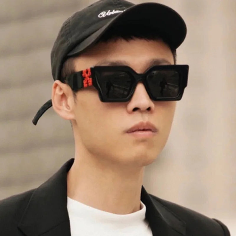 Thick-Leg X Sunglasses – Elegant Men's Accessory | Accessorio Uomo Elegante