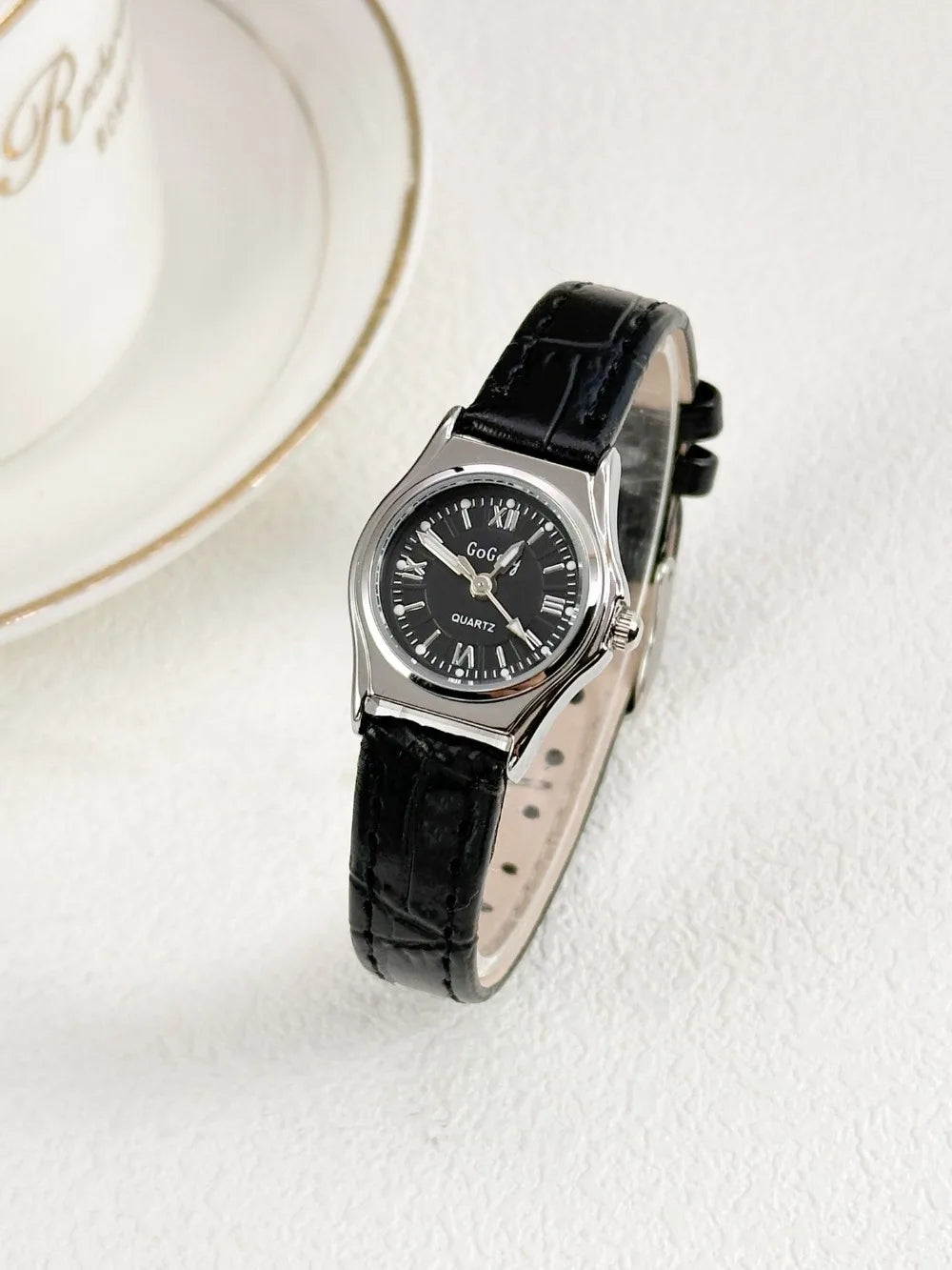 DRAVEN — Grace in Motion – Women’s Leather Quartz Watch with Stainless Steel Details