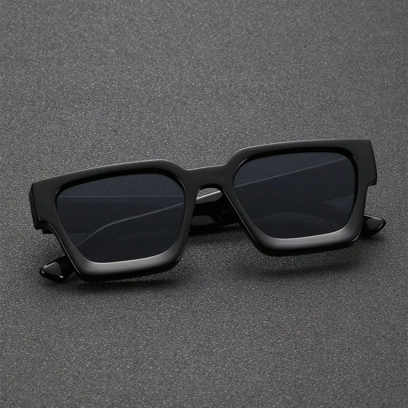 DRAVEN — Millionaire Square Sunglasses – Retro Black Luxury 2025
