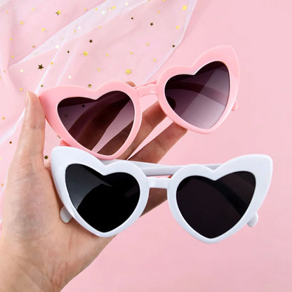 Heart Shape Sunglasses – Trendy Street Love Party Shades – Elegant Men's Accessory | Accessorio Uomo Elegante