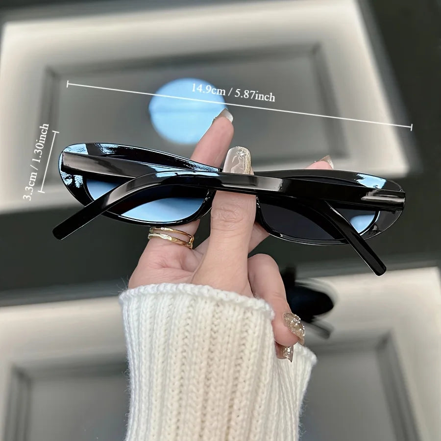 DRAVEN — Small Square Sunglasses – Vintage Black Designer Style