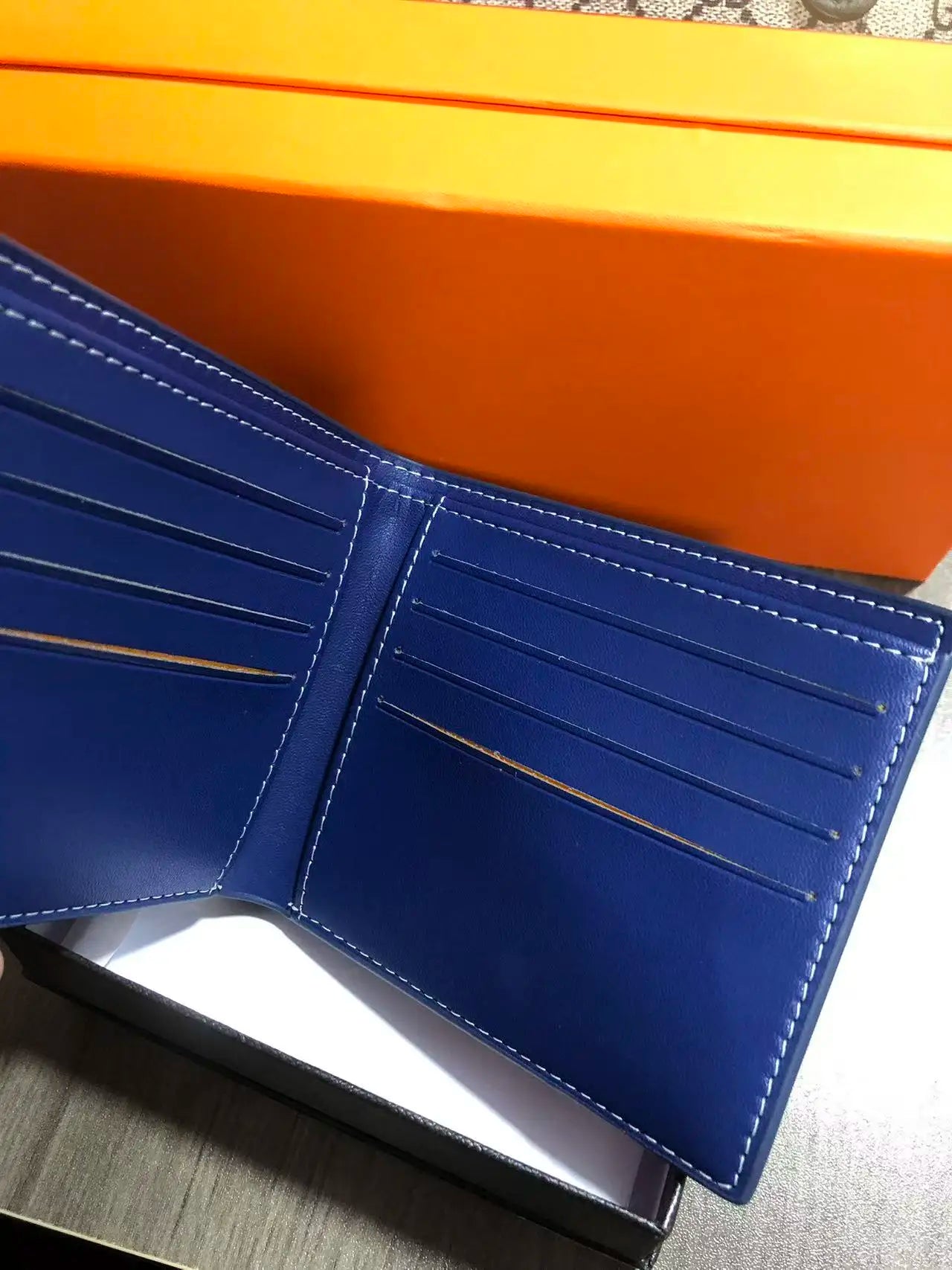 Luxury Embroidered Leather Wallet 2025 Short Slim Design – Elegant Men's Accessory | Accessorio Uomo Elegante