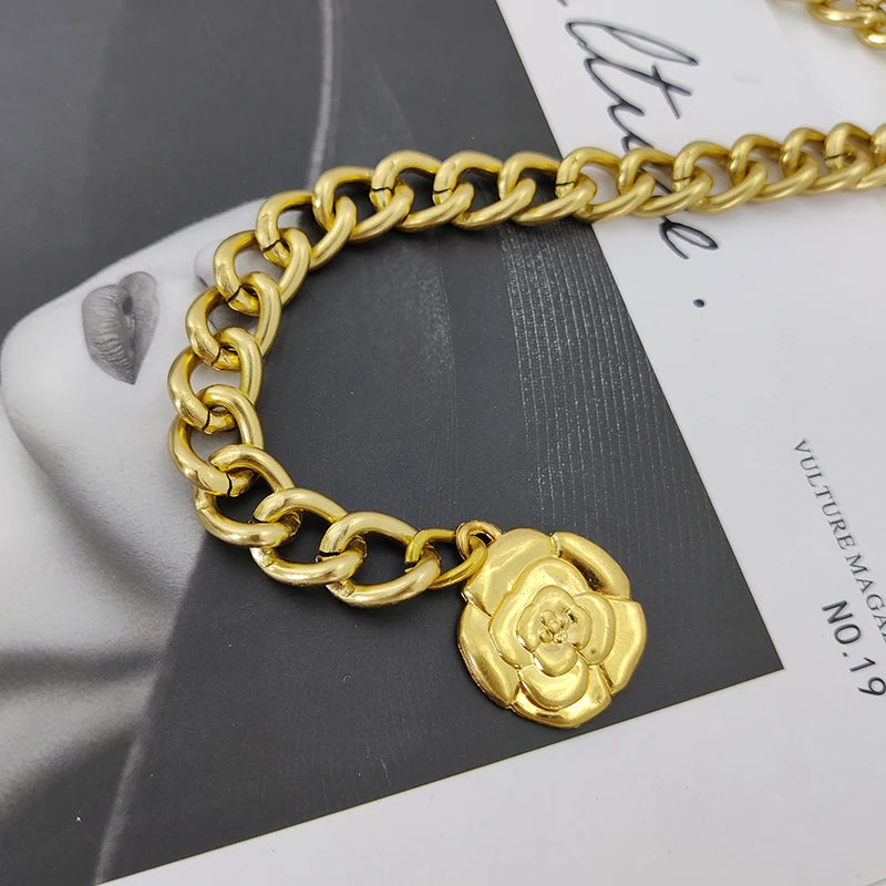DRAVEN — Luxury Gold Chain Belt Women Floral Adjustable Design