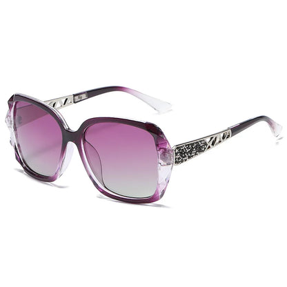 Diamond-Embellished Sunglasses – Elegant Summer Design – Elegant Men's Accessory | Accessorio Uomo Elegante