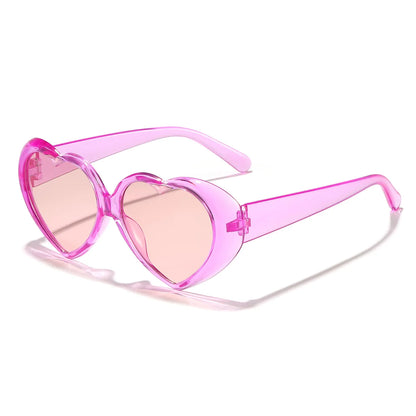 Heart Sunglasses – Vintage Love Frame UV400 Party Shades – Elegant Men's Accessory | Accessorio Uomo Elegante