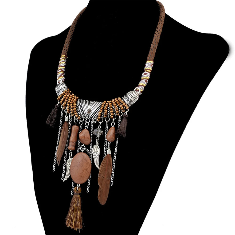 DRAVEN — Vintage Turquoise Bohemian Necklace – Unique Ethnic Design for Parties