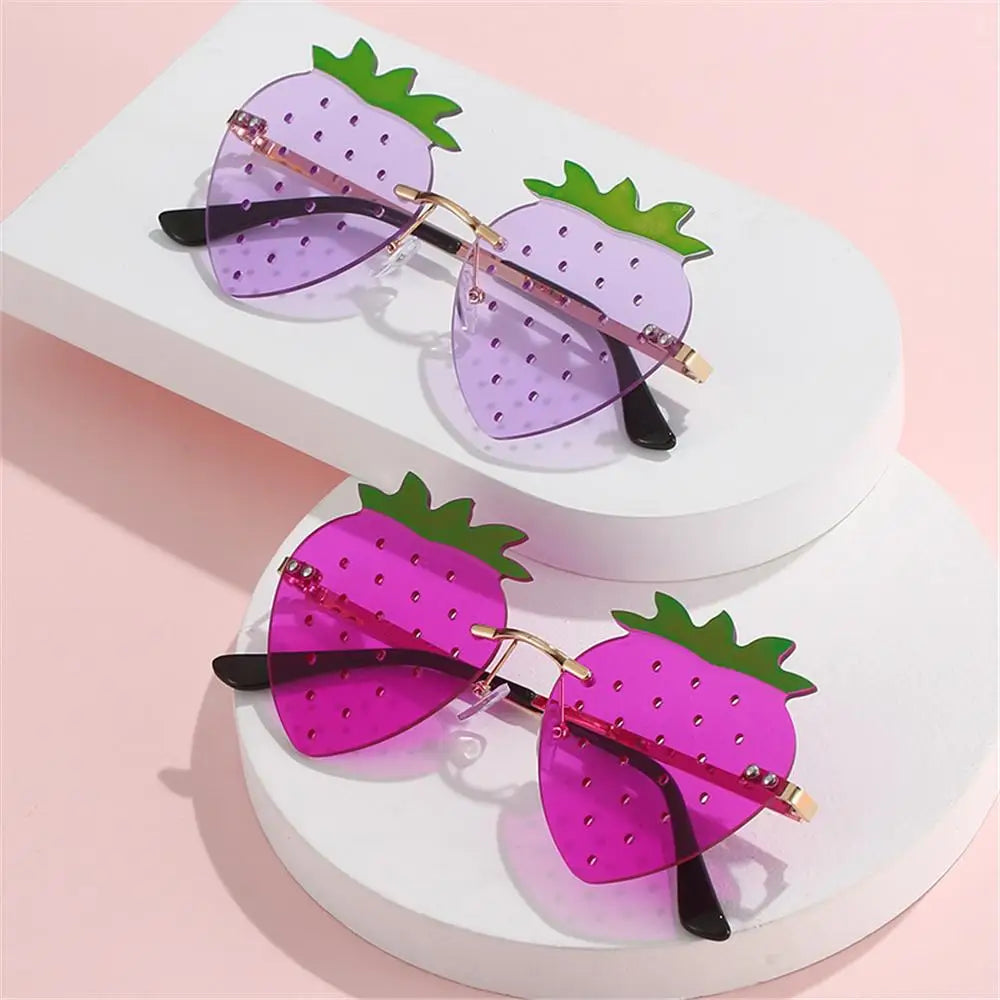 Strawberry Sunglasses – Unique Rave Party Retro Eyewear – Elegant Men's Accessory | Accessorio Uomo Elegante
