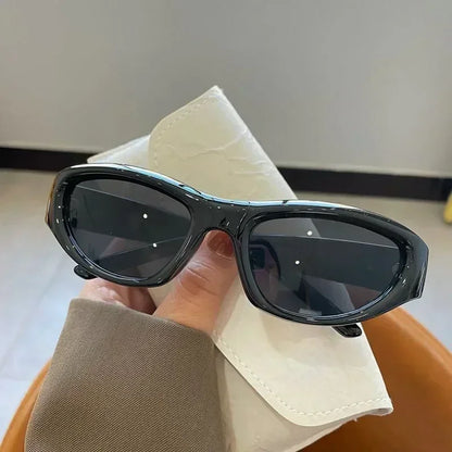 Y2K Cat Eye Sunglasses – Vintage Punk Mirror Shades – Elegant Men's Accessory | Accessorio Uomo Elegante