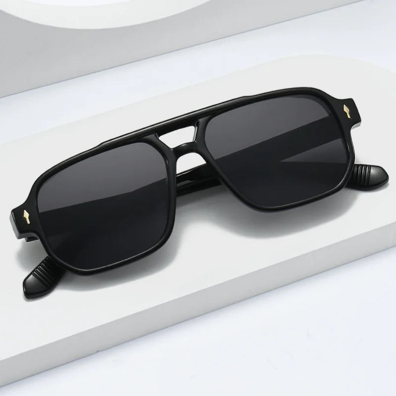 Retro Double Bridge Sunglasses – Luxury Rivet Design – Elegant Men's Accessory | Accessorio Uomo Elegante