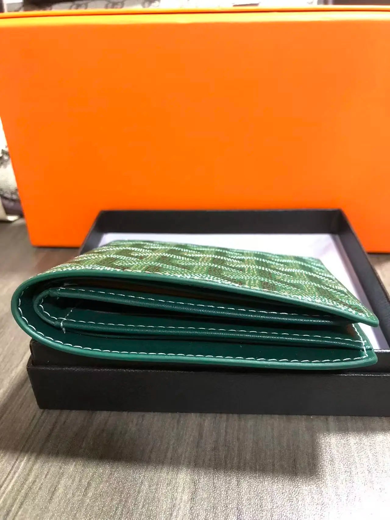 DRAVEN — Luxury Embroidered Leather Wallet 2025 Short Slim Design