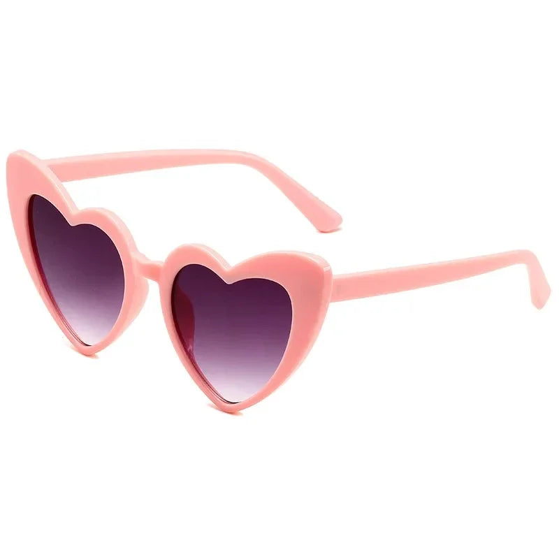 DRAVEN — Retro Heart Sunglasses – Oversized Love Frame UV400 Eyewear