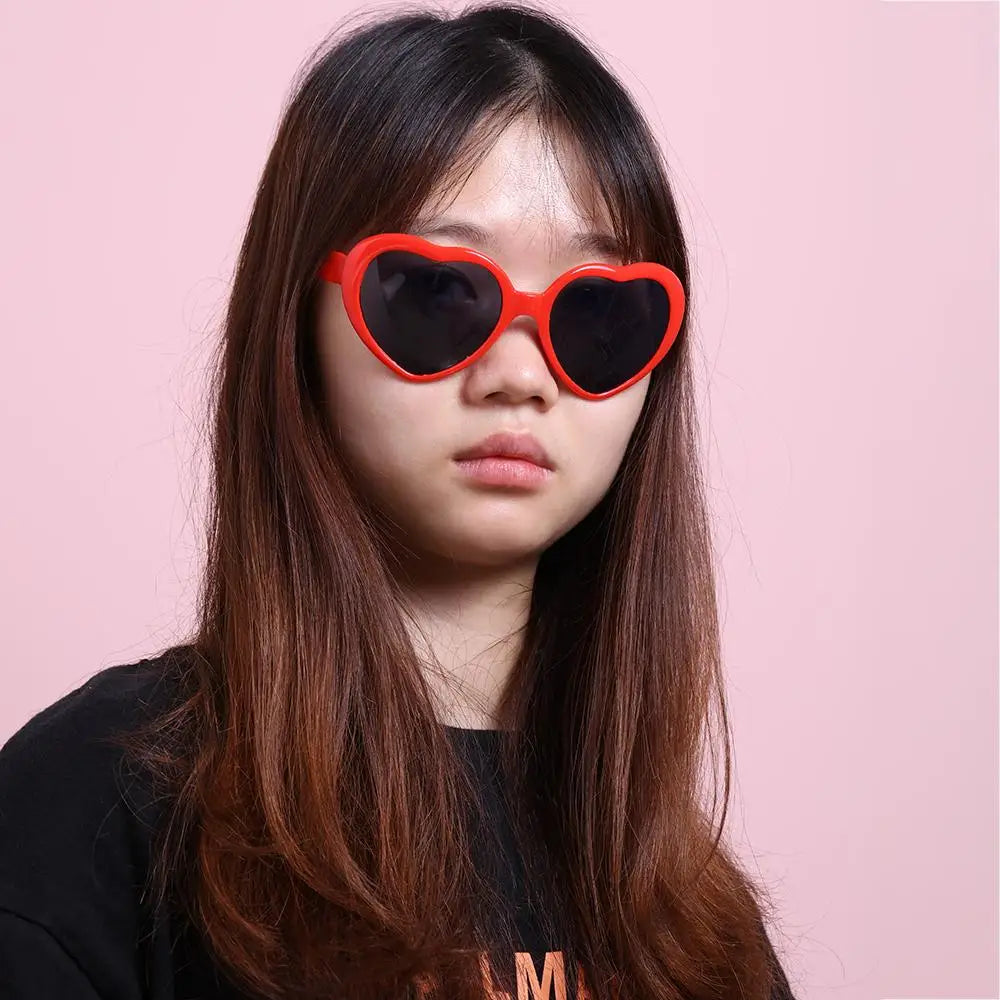 Heart Diffraction Glasses – Light Effect Love Party Eyewear – Elegant Men's Accessory | Accessorio Uomo Elegante