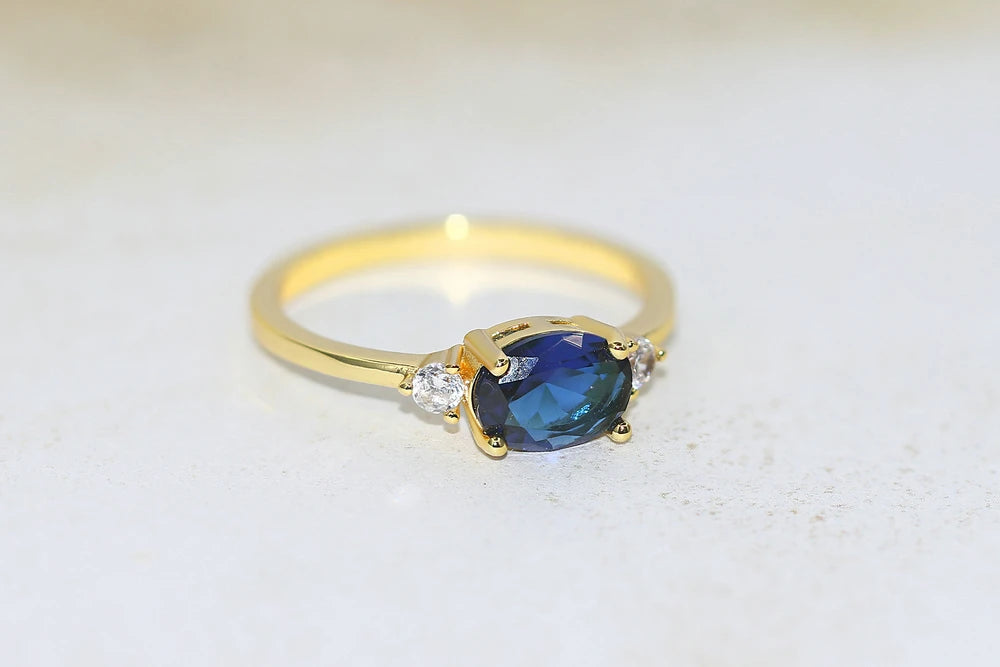 DRAVEN — Elegant Multicolor Oval Zircon Ring