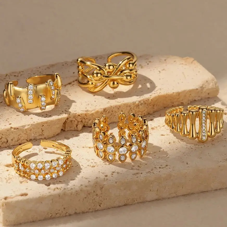 Gold Geometric Zircon Crystal Ring – Elegant Men's Accessory | Accessorio Uomo Elegante