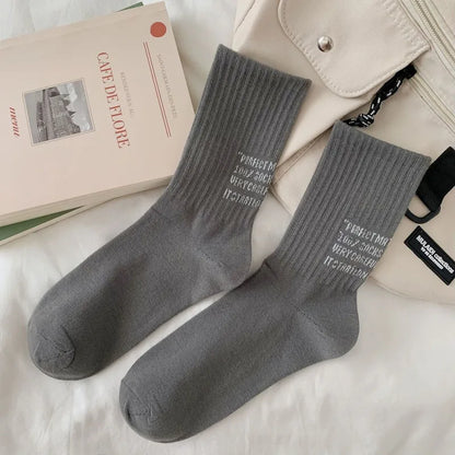 Letter Cotton Socks – Trendy Unisex Sport Style