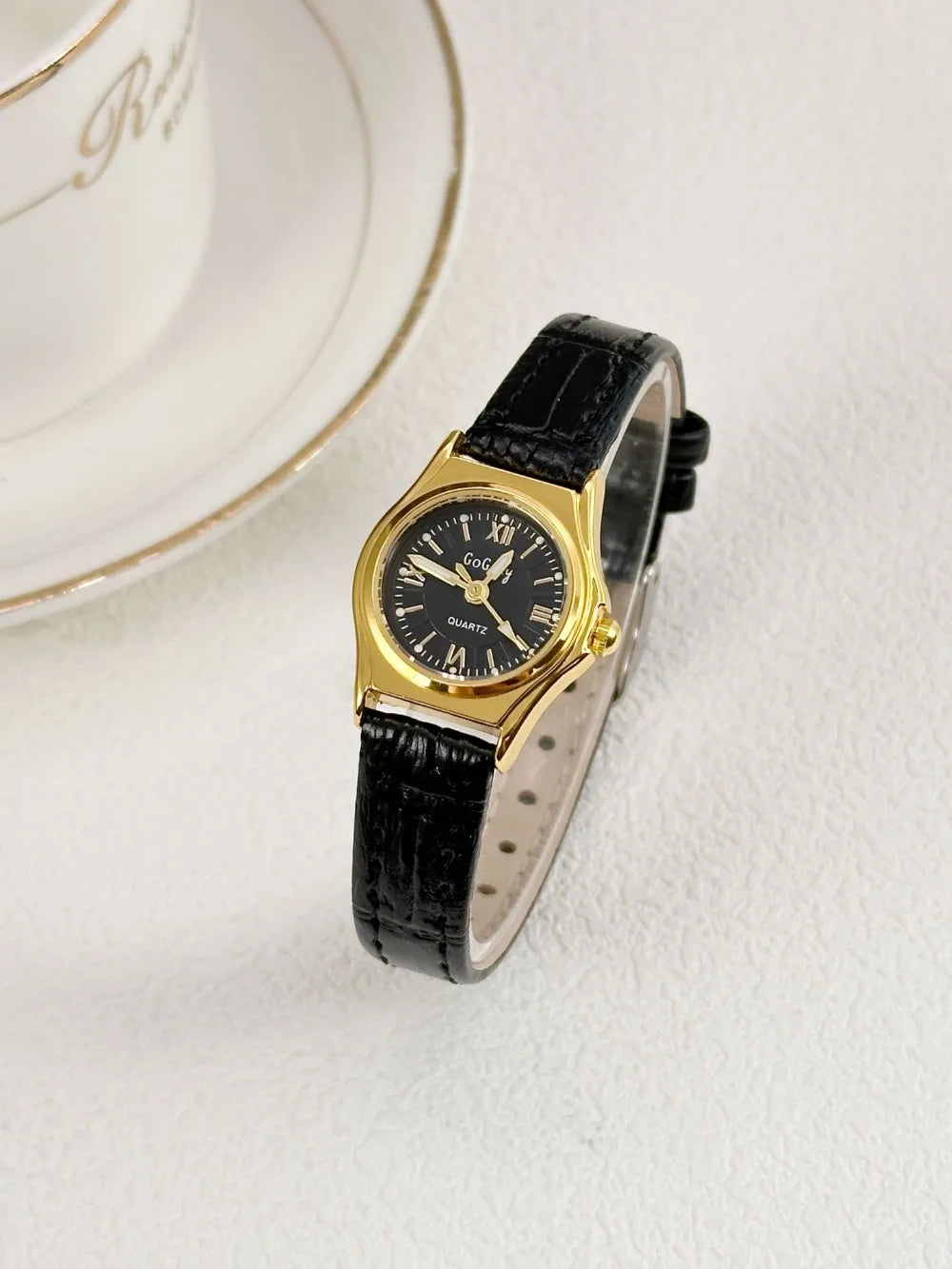 DRAVEN — Grace in Motion – Women’s Leather Quartz Watch with Stainless Steel Details