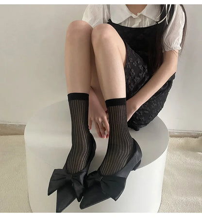 Silver Silk Crew Socks – Women’s Korean Street Style