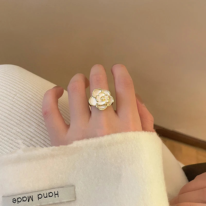 DRAVEN — Black Rose Adjustable Flower Ring