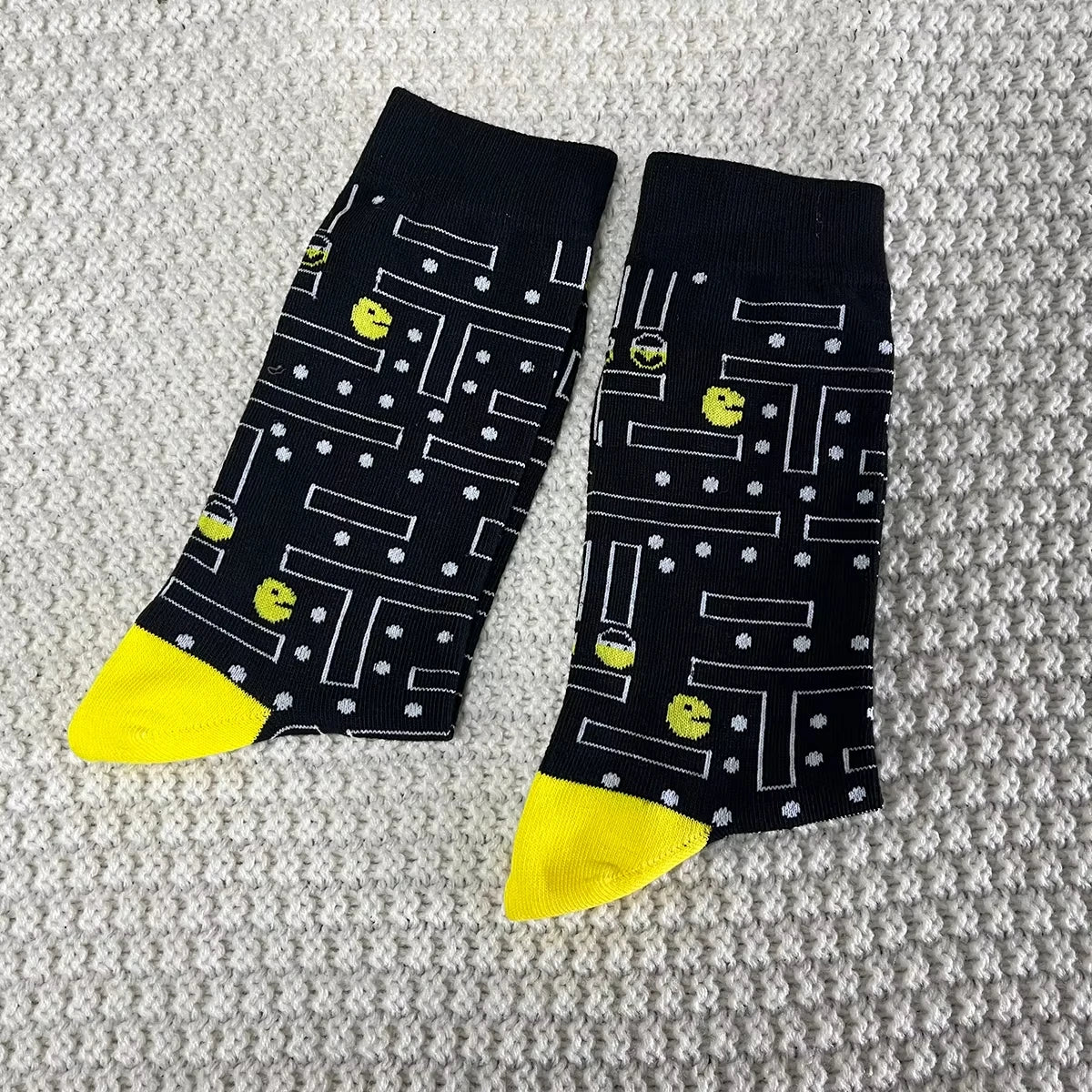 Retro Game Socks – Unisex Funky Street Style – Elegant Men's Accessory | Accessorio Uomo Elegante
