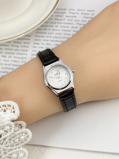 Grace in Motion – Women’s Leather Quartz Watch with Stainless Steel Details – Elegant Men's Accessory | Accessorio Uomo Elegante